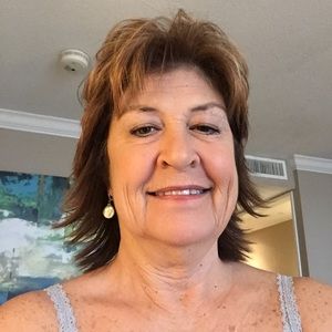 Meet your Posher, Deborah